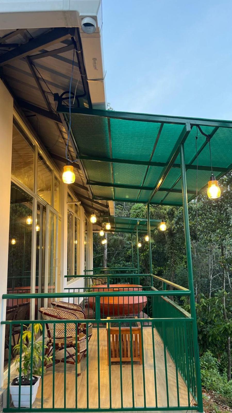 Idukki Dam View Resort Экстерьер фото